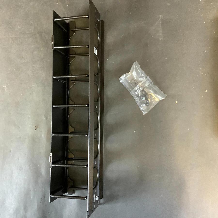 HUBBELL HC219CE3N NEXTFRAME CABLE MANAGEMENT PANEL ($20 OBO)