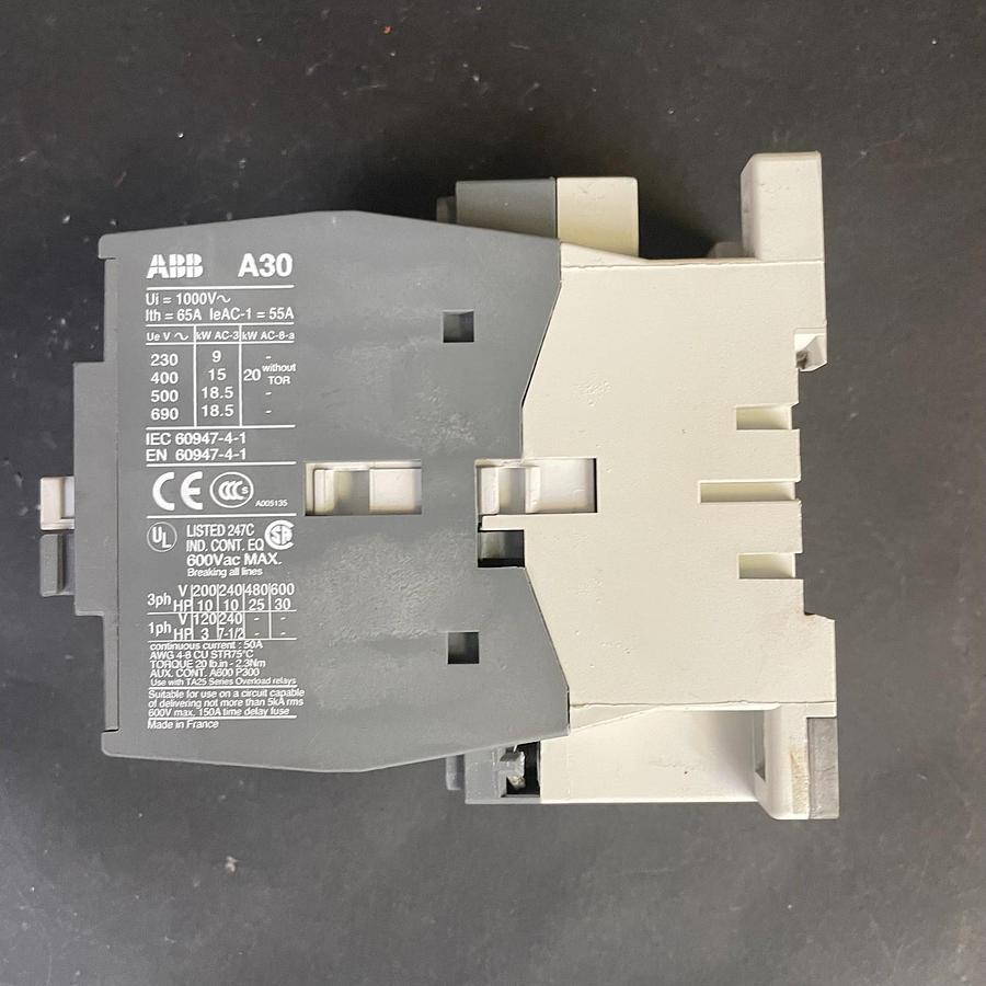 Used ASEA BROWN BOVERI A30-30-10 CONTRACTOR