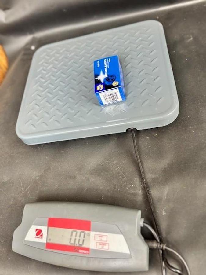 Used NAPA 9005-N HEADLIGHT BULB