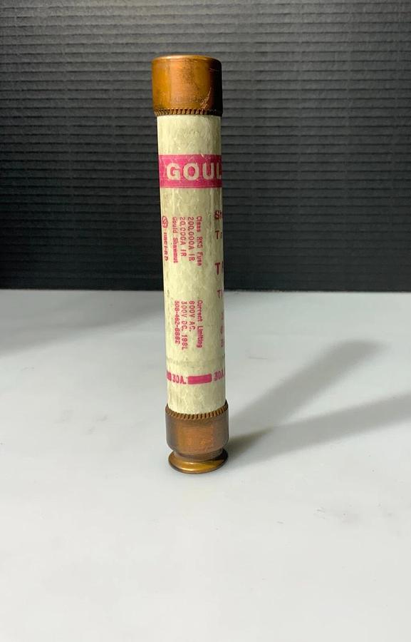 Used MERSEN FERRAZ SHAWMUT TRS30R ($16.99/EACH OBO)