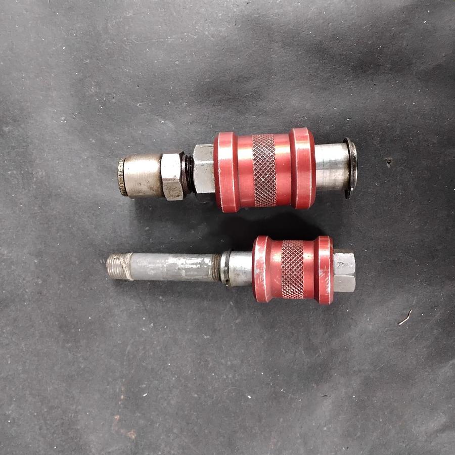 Used PARKER LEGRIS PNEUMATIC SYSTEM SLIDE VALVES - GROUP OF 2 ($16 OBO)