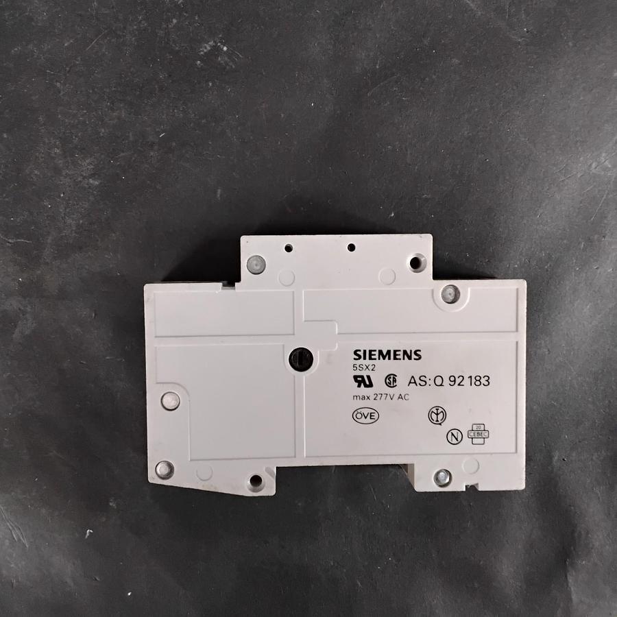 Used SIEMENS 5SX21-C20 CIRCUIT BREAKER ($11 OBO)