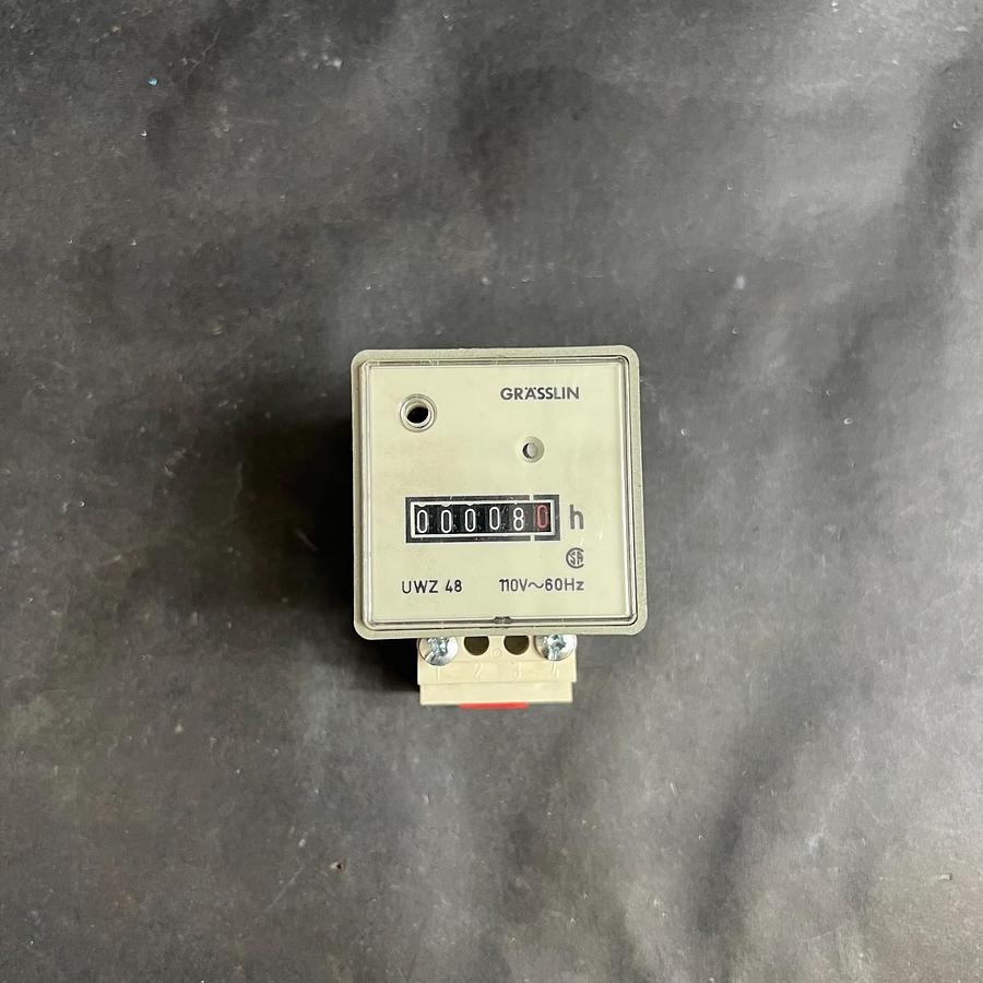 Used GRASSLIN UWZ 48 HOUR METER ($35 OBO)