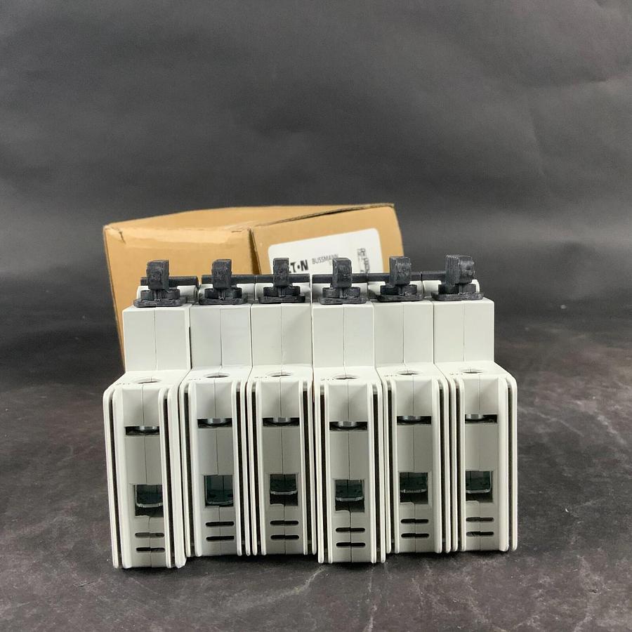 EATON CCP-1-30M CIRCUIT BREAKERS - SET OF 6 ($45 OBO)