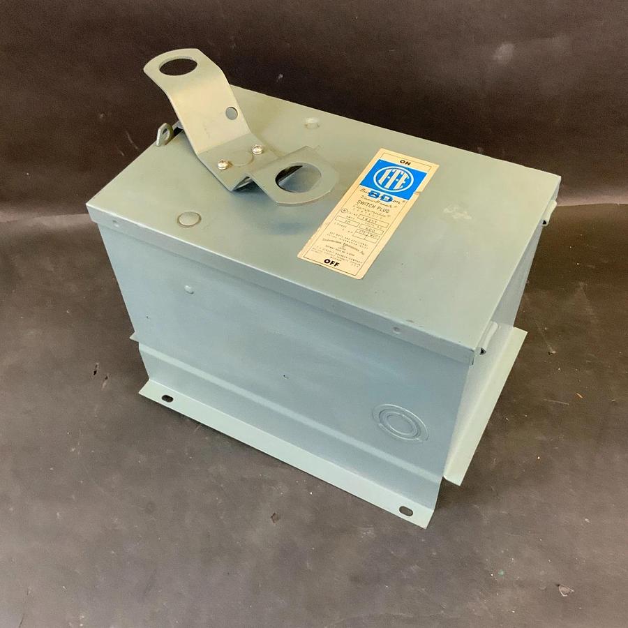 Used ITE 14351 FUSIBLE VACU-BREAK SWITCH PLUG ($200 OBO)
