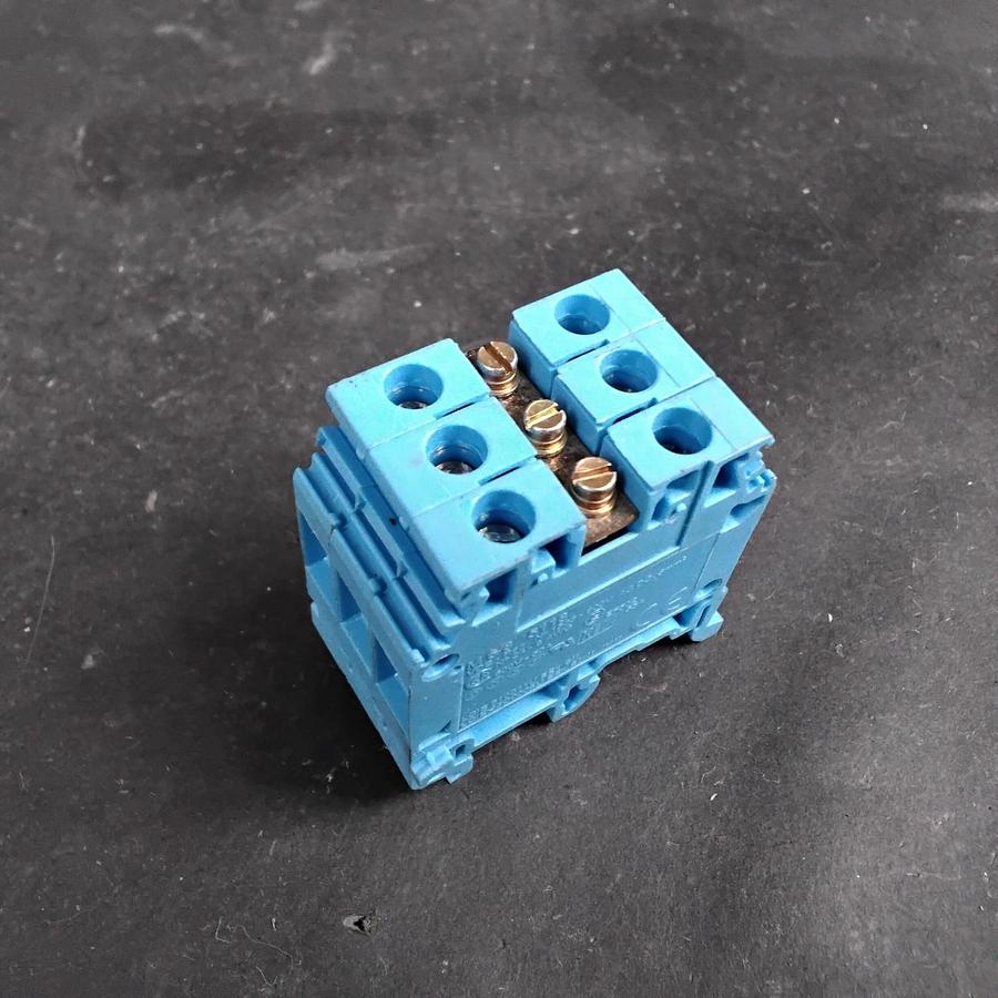 Used ENTRELEC M6/8 TERMINAL BLOCK ($9 OBO)