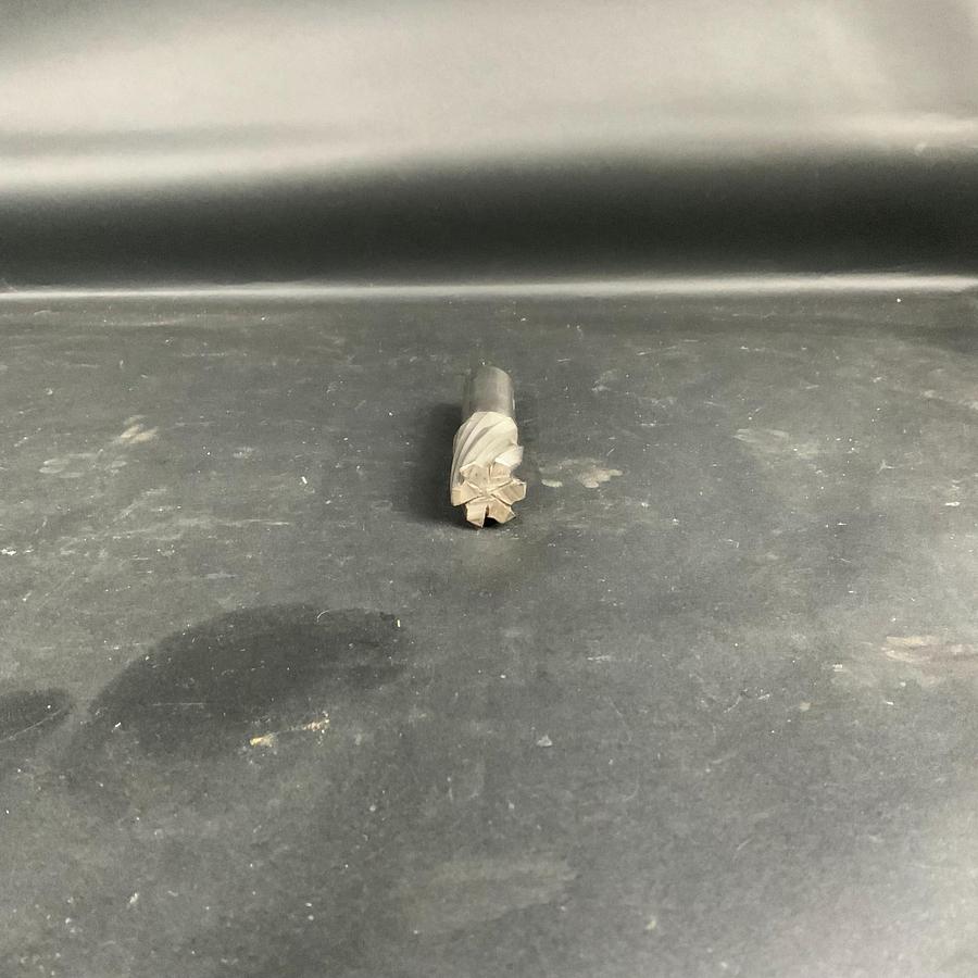 Used MELIN TOOL C-24E4 1-1/16” JF-G HSS 6-FLUTE END MILL ($15 OBO)