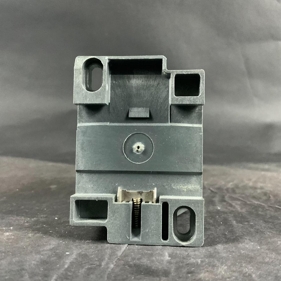 Used MOELLER EMT 5 OVERLOAD RELAY ($70 OBO)