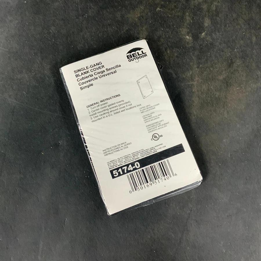 Used BELL OUTDOOR 5174-0 SINGLE GANG BLANK COVER ($8 OBO)