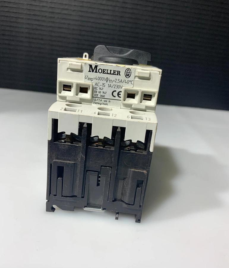 Used MOELLER PKZM0-2.5 ($29.99/EACH OBO)