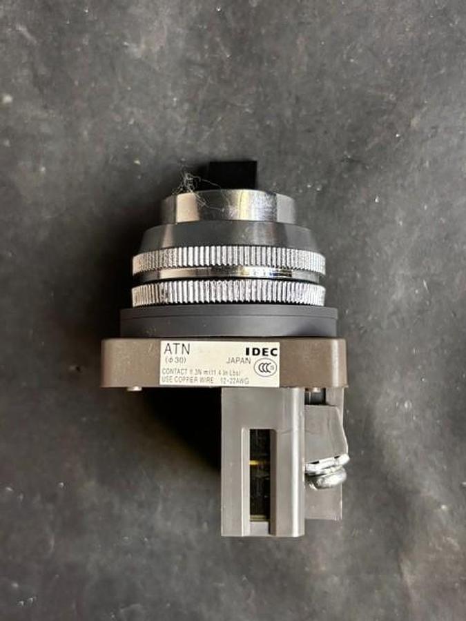 Used IDEC ASN111 SELECTOR SWITCH ($14 OBO)