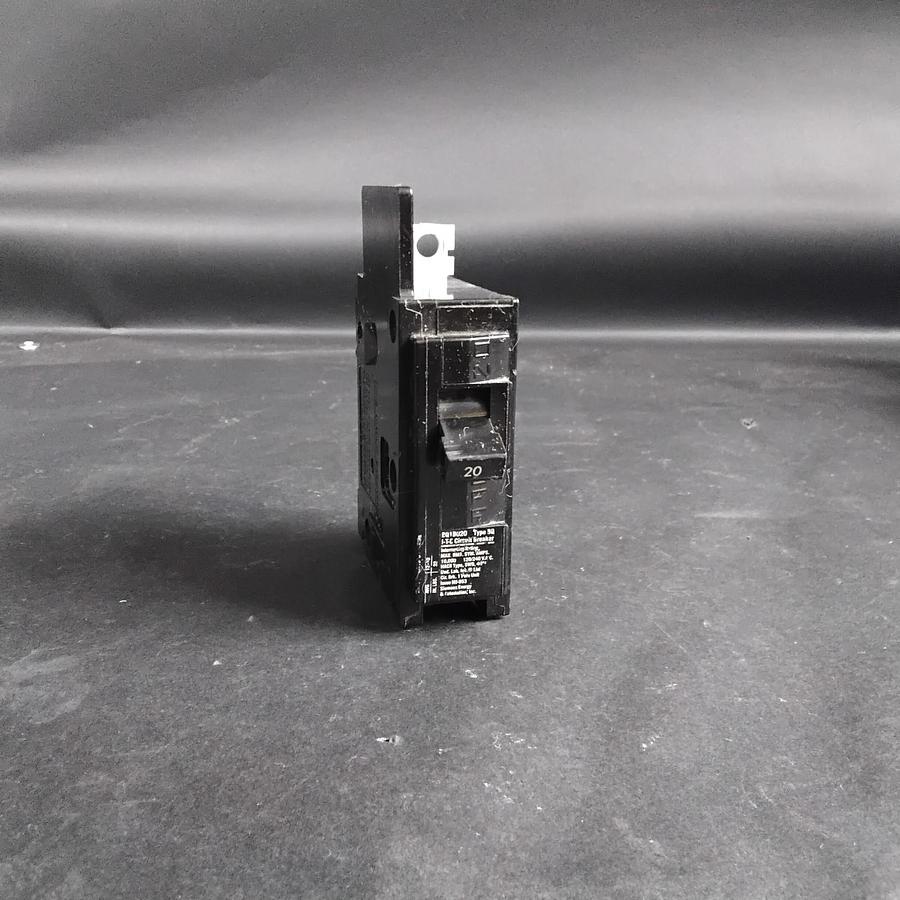 Used SIEMENS BQ1B020-U CIRCUIT BREAKER ($17 OBO)
