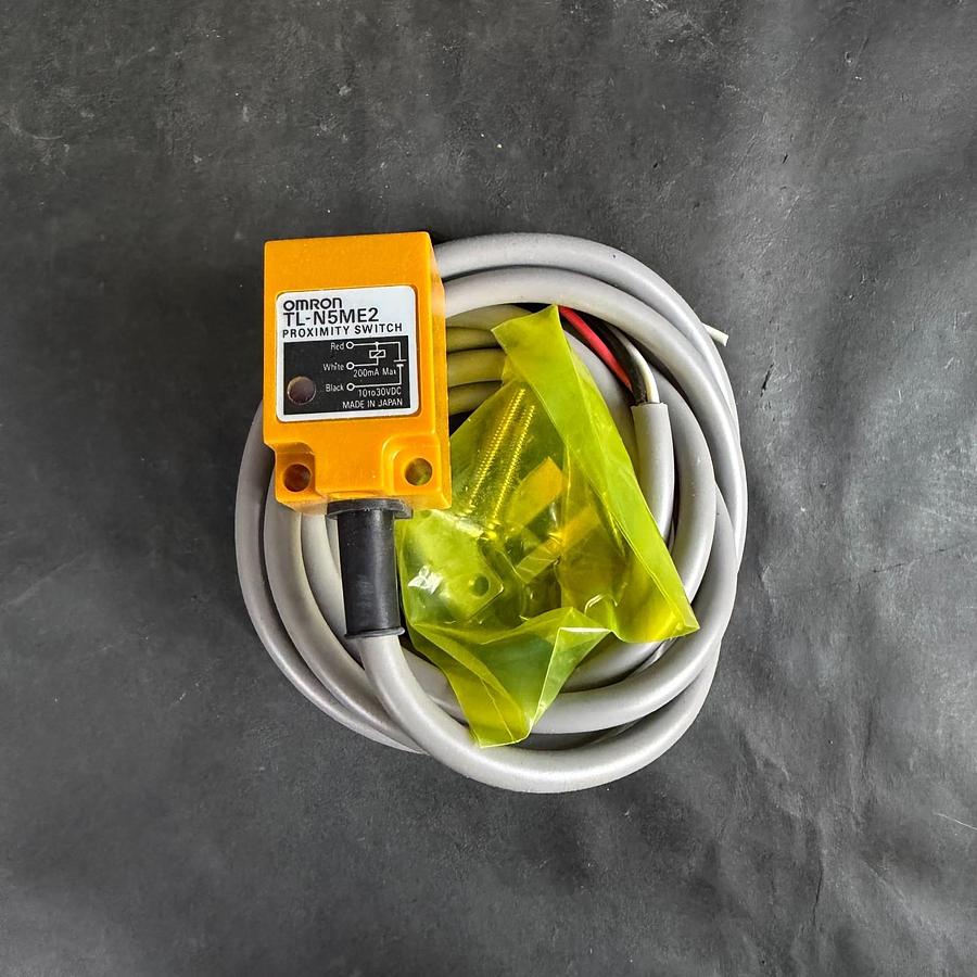 OMRON TL-N5ME2 PROXIMITY SWITCH