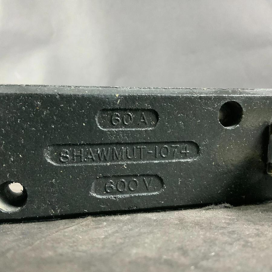 Used FERRAZ SHAWMUT 1074 FUSE HOLDER ($10 OBO)