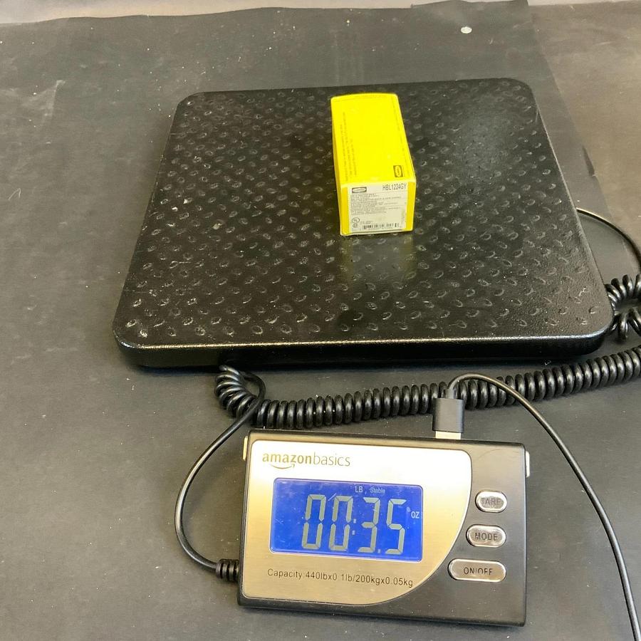 HUBBELL HBL1224GY EXTRA HEAVY DUTY TOGGLE SWITCH ($10 OBO)