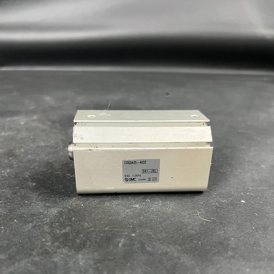Used SMC CDQ2A25-40DZ COMPACT CYLINDER ($35 OBO)