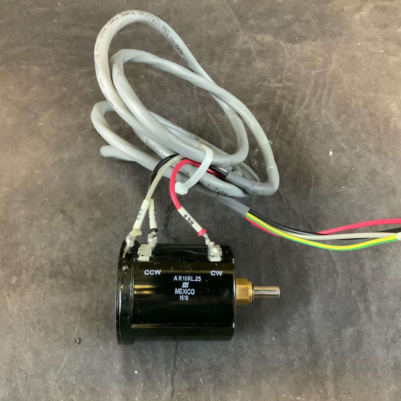 Used BI TECHNOLOGIES AR10KL.25 WIREWOUND POTENTIOMETER ($30 OBO)