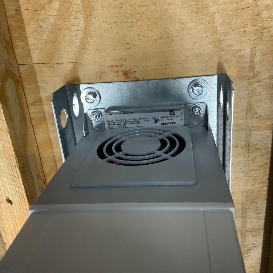 Used SIEMENS BT300-005X4-01X HV/AC DRIVE + BTE-005X4-B012 BYPASS ($2000 OBO)