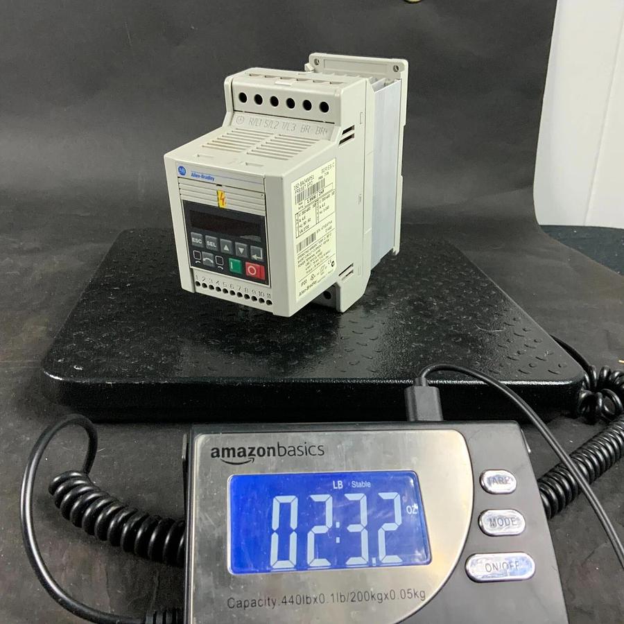 ALLEN BRADLEY 160-BA04NPS1 VARIABLE SPEED DRIVE ($45 OBO)