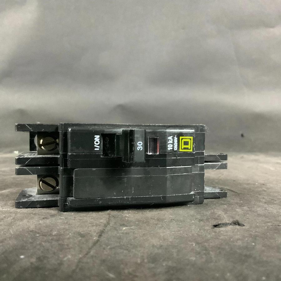 Used SQUARE D DP-4075 CIRCUIT BREAKER ($15 OBO)