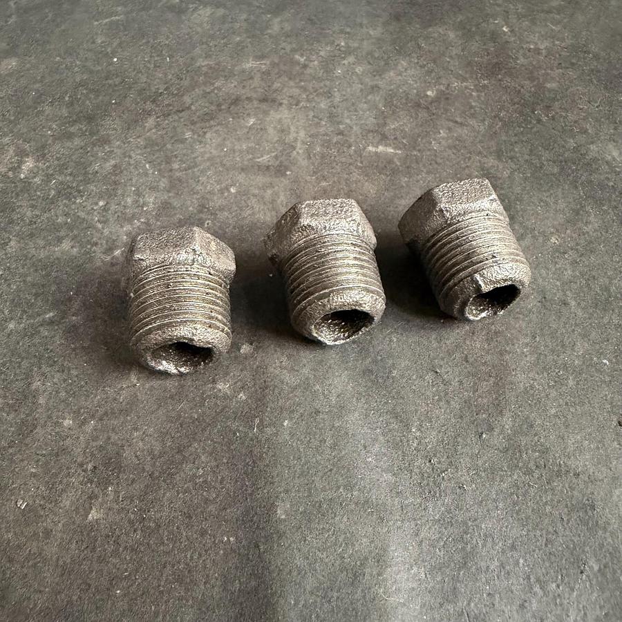 Used MSC 3/8X1/8” HEX BUSH FITTING