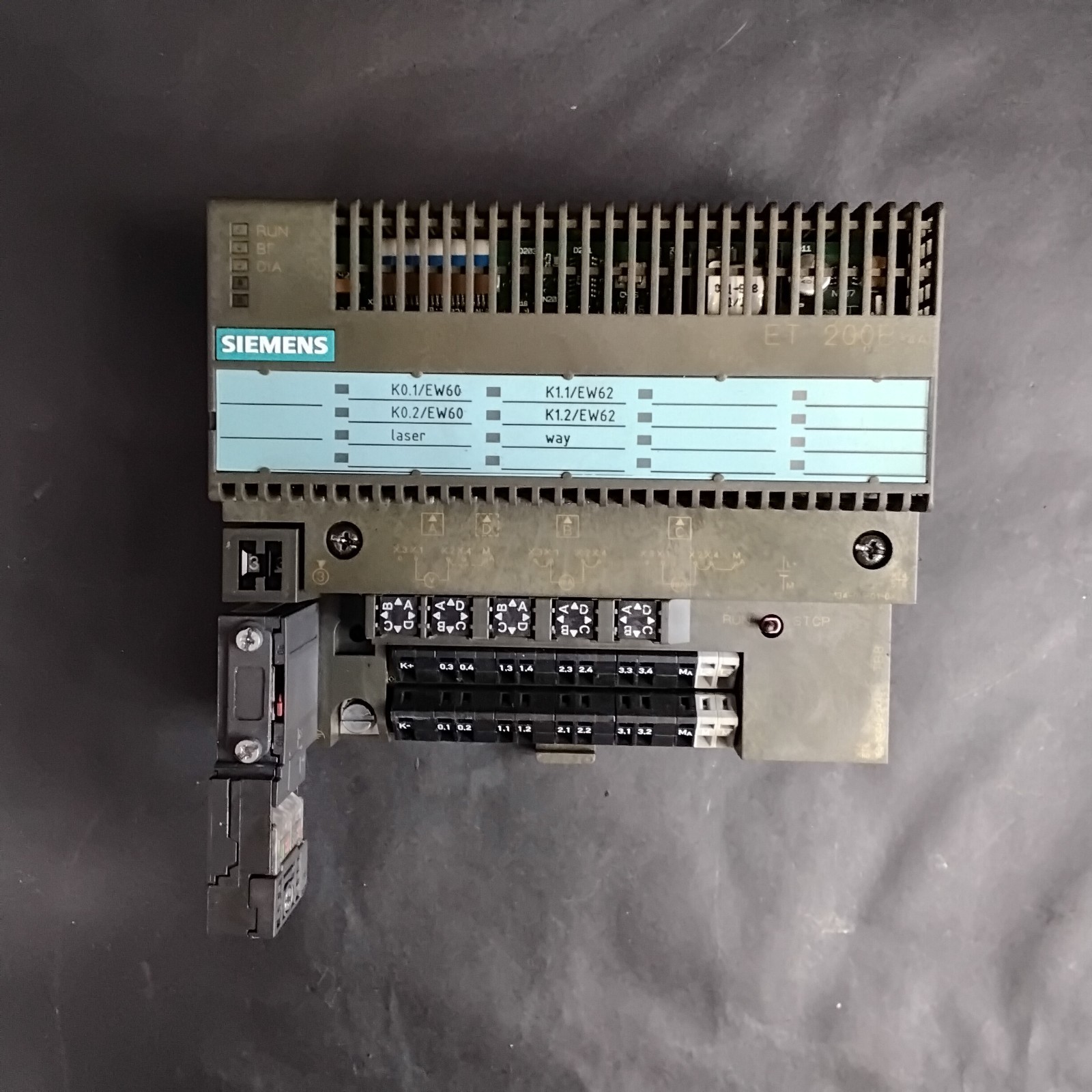 Used SIEMENS ET200B-4AI CONTROLLER MODULE ($50 OBO)