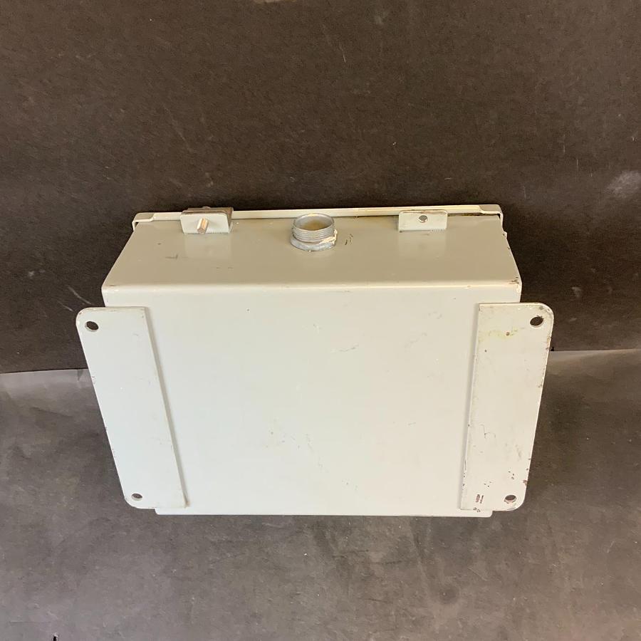 Used UNBRANDED 3EA22438-00 CONTROL BOX TIMER ($50 OBO)
