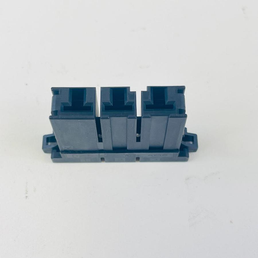 Used TE CONNECTIVITY AMP 1-179958-3 D-5 X 3-POS RECEPTACLE HOUSING ELECTRICAL 10-PCS