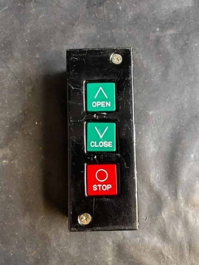 Used MMTC INC. PBS-3 CONTROL STATION ($19 OBO)