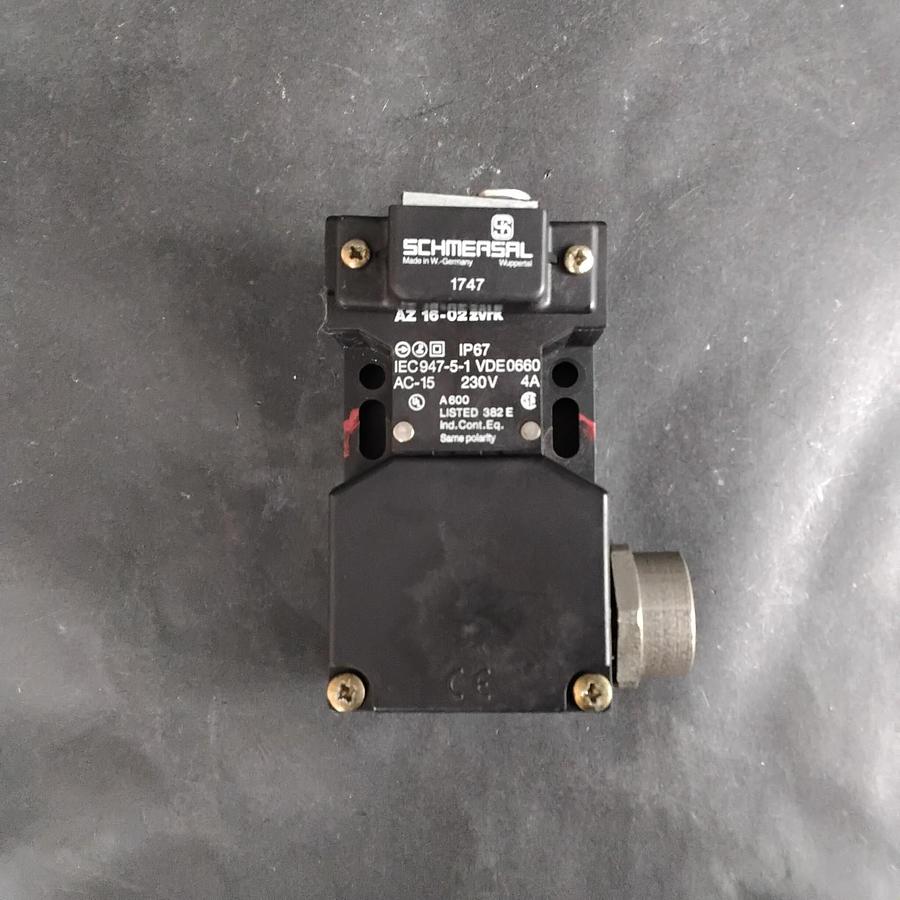 Used SCHMERSAL AZ16-02ZVRK SAFETY INTERLOCK SWITCH ($25 OBO)