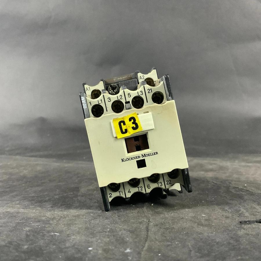 Used KLOCKNER MOELLER DIL00AM-01 110V CONTACTOR ($40 OBO)