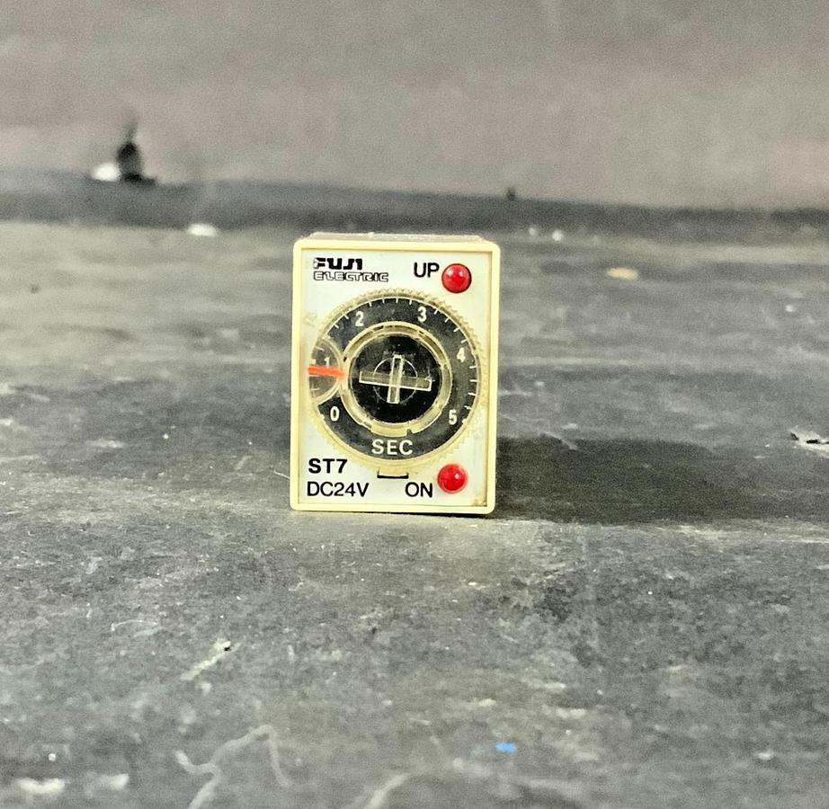 Used FUJI ELECTRIC ST7P-4 ON-Delay Relay Timer ($34)