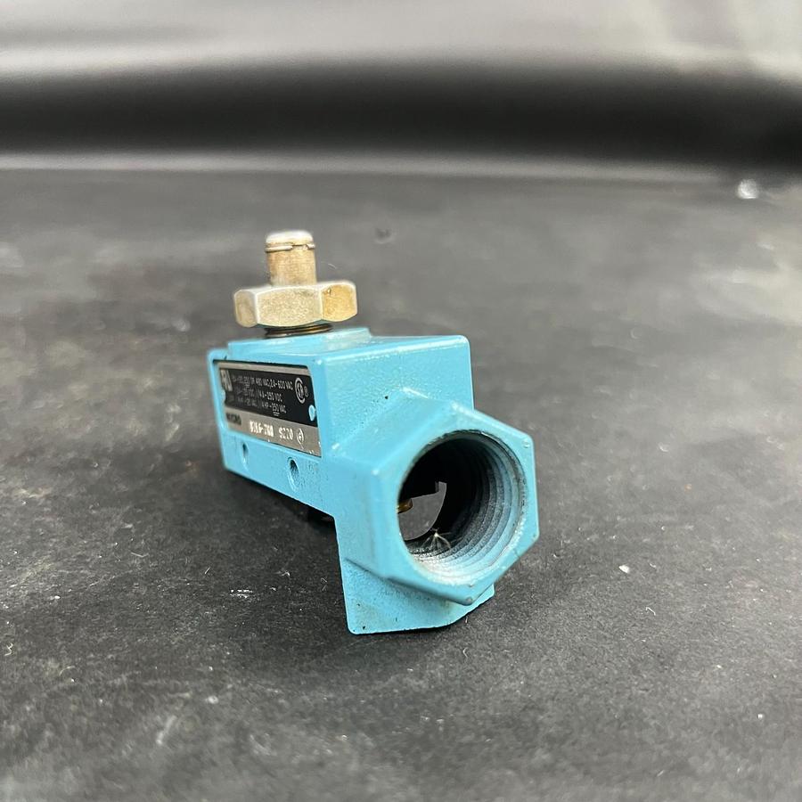 Used MICRO SWITCH BZE6-2RQ LIMIT SWITCH ($17 OBO)