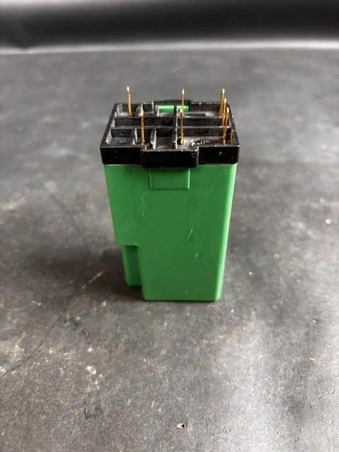 Used PROTECTION CONTROLS SS100A FLAME PAK AMPLIFIER ($75 OBO)
