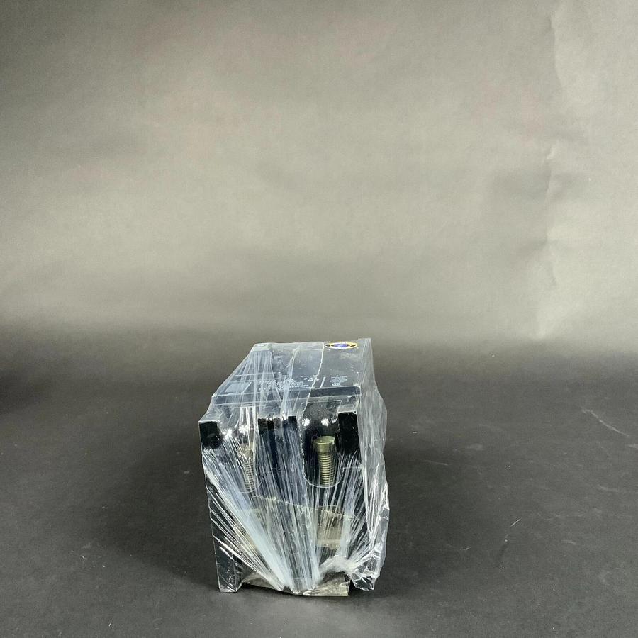 WESTINGHOUSE EHB2040 CIRCUIT BREAKER  ($70 OBO)