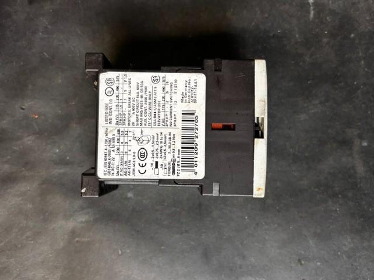 Used SIEMENS 3RT1016-1BB41 CONTACTOR