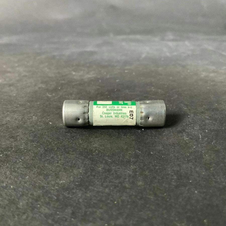 Used BUSSMANN FNM 8 TIME DELAY FUSE ($4 OBO)