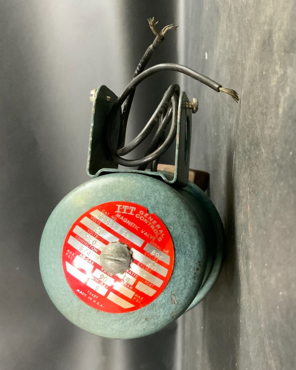 Used ITT GENERAL CONTROLS MAGNETIC VALVE 110/120V 60 HZ ($150 OBO)