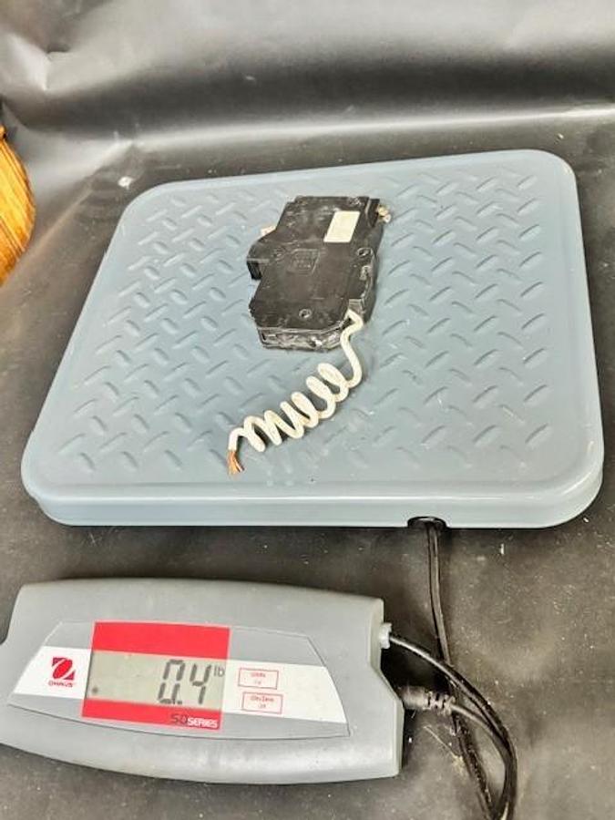 Used EATON CH120GF CIRCUIT BREAKER