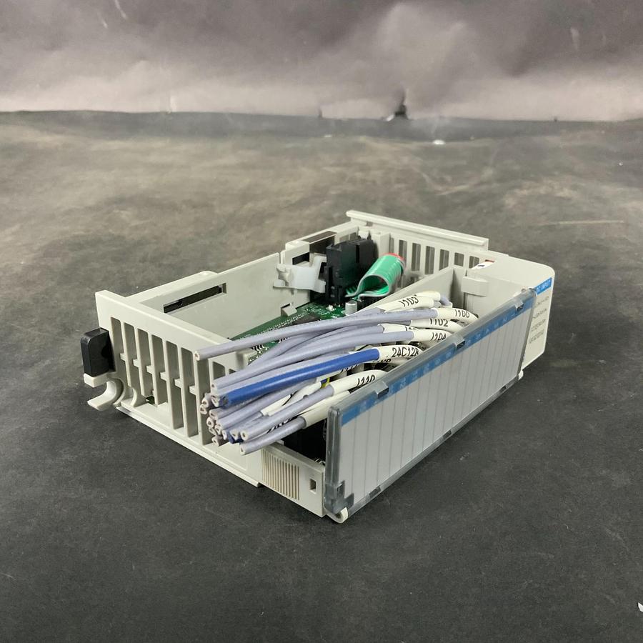 Used ALLEN BRADLEY 1769-IQ16 SER A INPUT MODULE ($35 OBO)