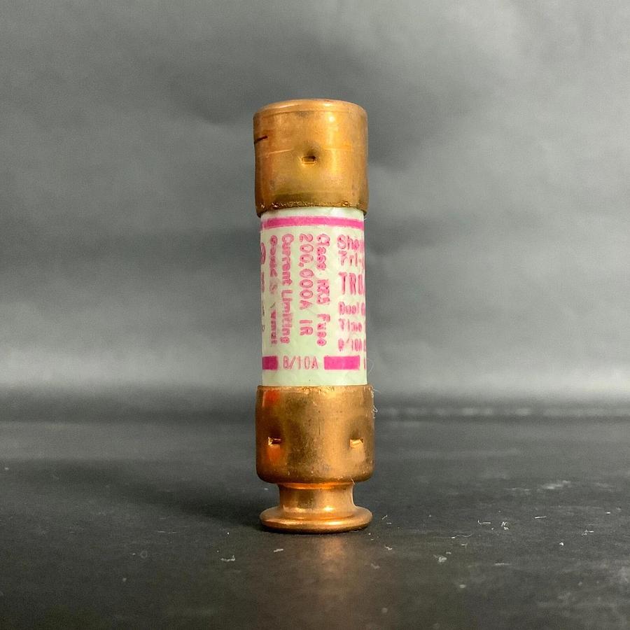 FERRAZ SHAWMUT TRI-ONIC TR8/10R FUSE - SET OF 3 ($9 OBO)