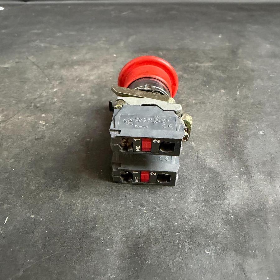 Used TELEMECANIQUE ZBE-102 MUSHROOM HEAD RED PUSHBUTTON ($25 OBO)