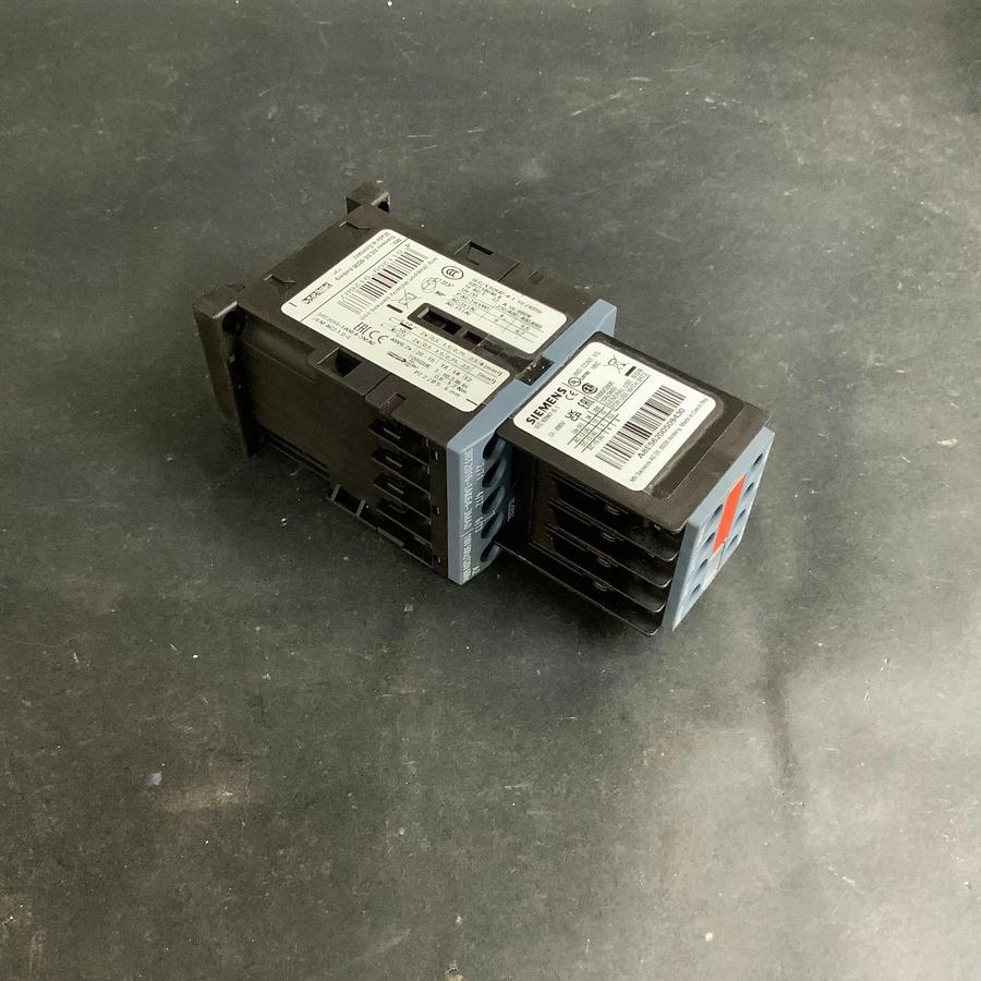 Used SIEMENS 3RT2016-1AK64-3MA0 CONTACTOR ($45 OBO)