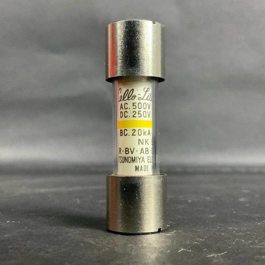 Used UTSUNOMIYA ELECTRIC CELLO-LITE NC1 1A FUSE W/ FUSE HOLDER ($9 OBO)