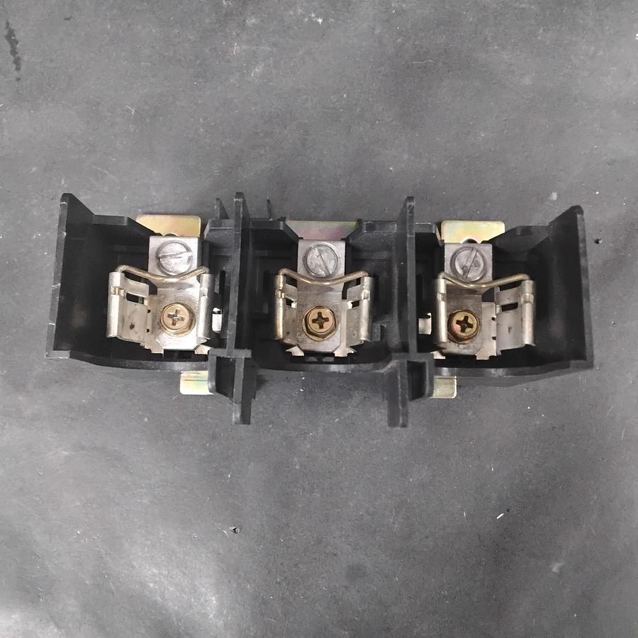 Used SQUARE D 40566-041-51 FUSE BLOCK ($20 OBO)