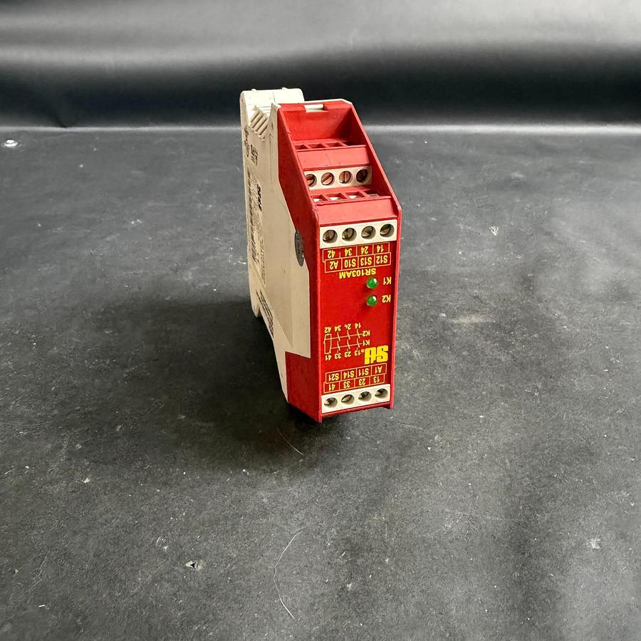 Used STI SR103AM02 SAFETY RELAY ($35 OBO)