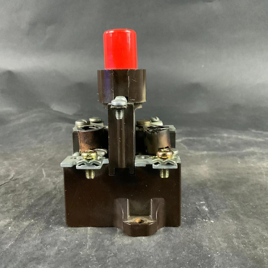 CUTLER HAMMER RESET SWITCH 10-1959-1 ($25 OBO)