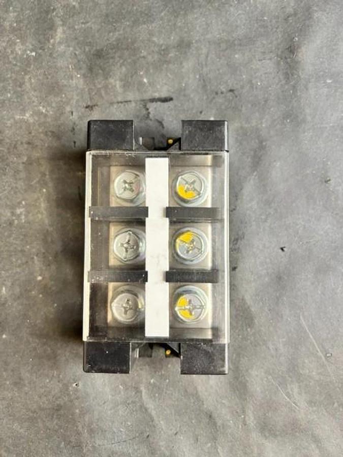Used 0K-0100 SCCR HIGH-CURRENT BARRIER TERMINAL BLOCK