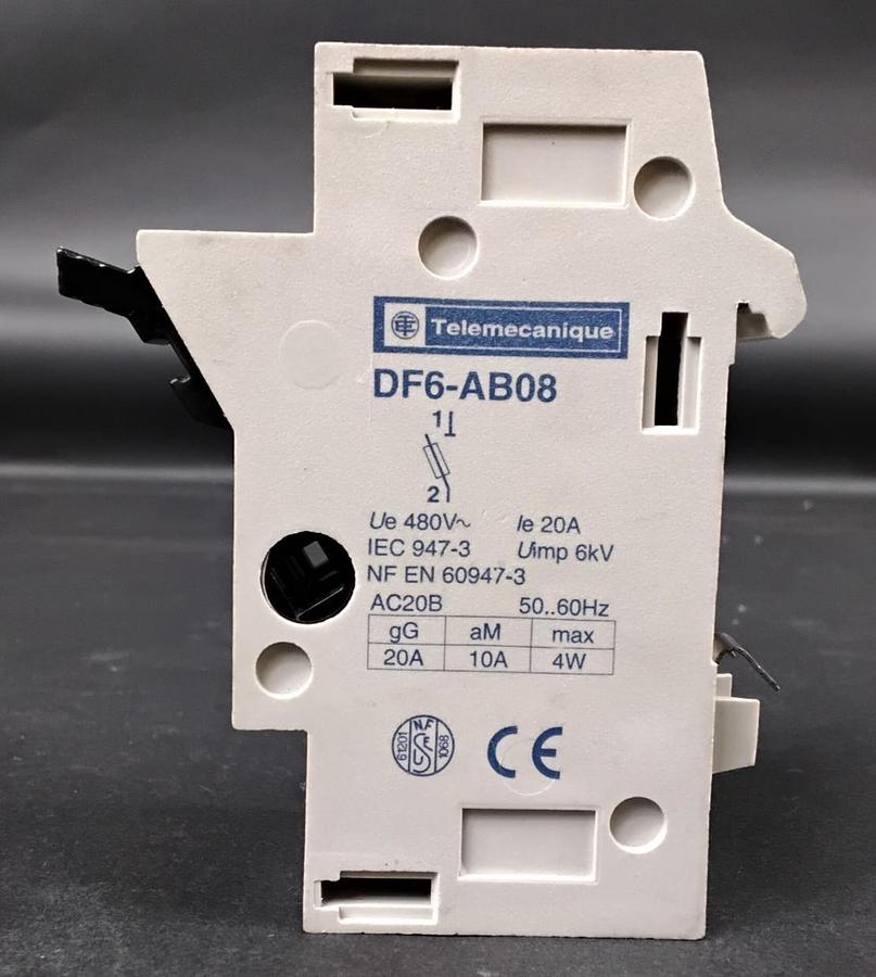 Used TELEMENCANIQUE DF6-AB08 FUSE HOLDER ($5 OBO)