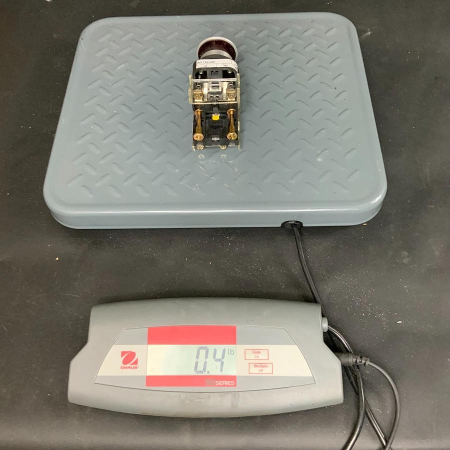 Used ALLEN BRADLEY 800T-FXQ10RA1 SER.T RED PUSHBUTTON ($80 OBO)